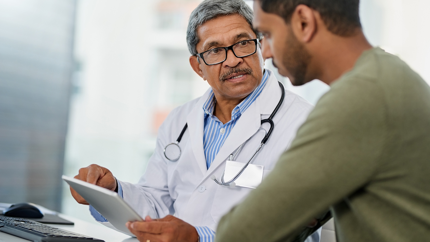 doc meeting with patient